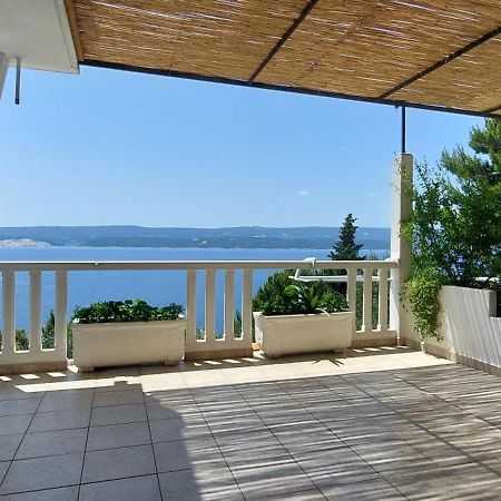 Apartments Dana Омиш Экстерьер фото