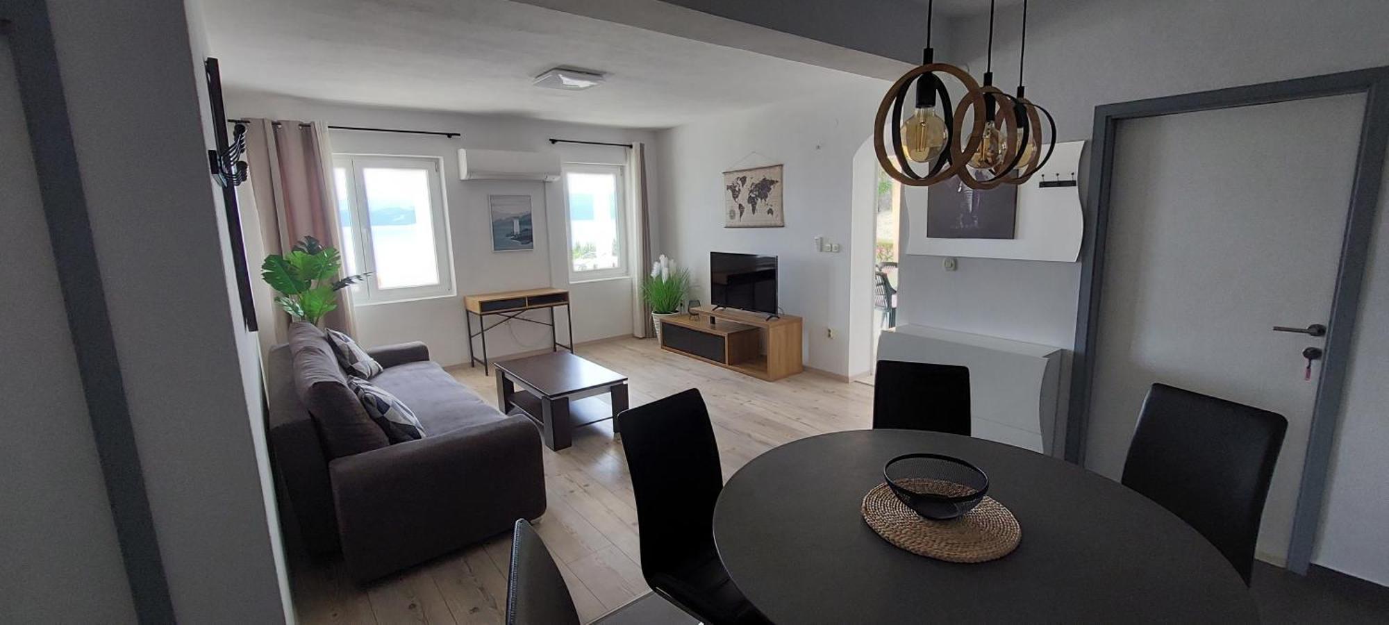 Apartments Dana Омиш Экстерьер фото