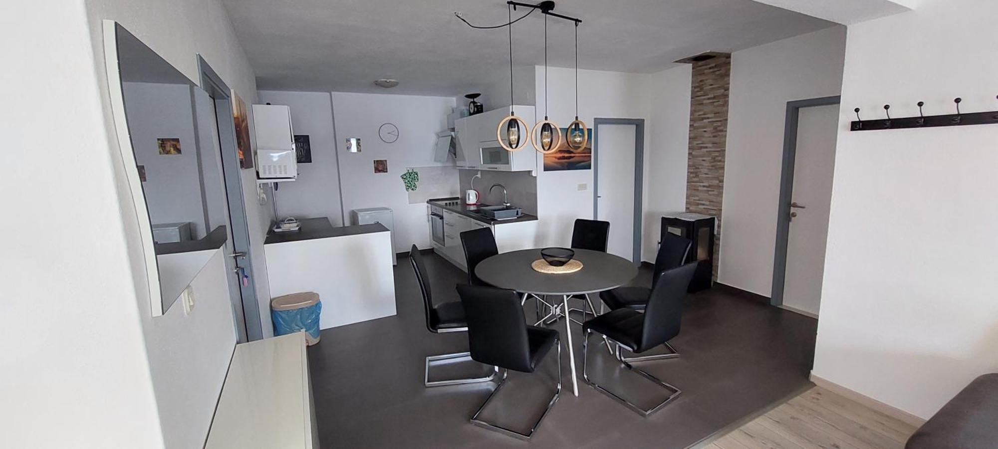 Apartments Dana Омиш Экстерьер фото